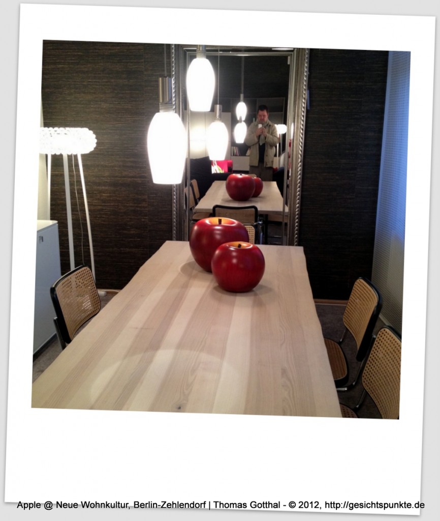 Apple @ Neue Wohnkultur, Berlin-Zehlendorf