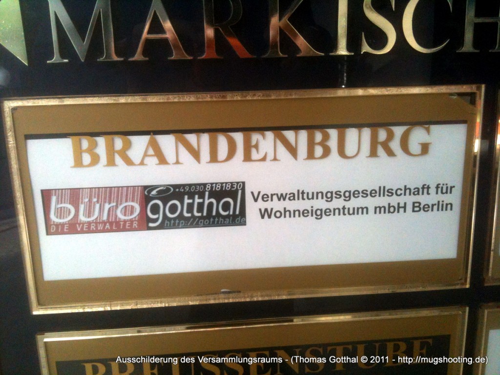 Ausschilderung des Versammlungsraums