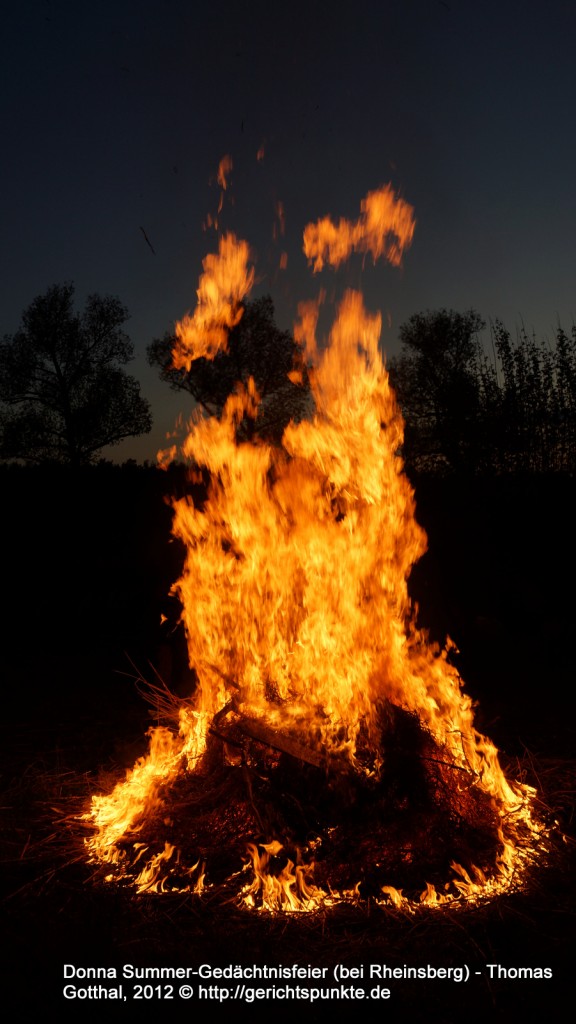 Donna Summer Gedenk- und Gedächtnisfeuer