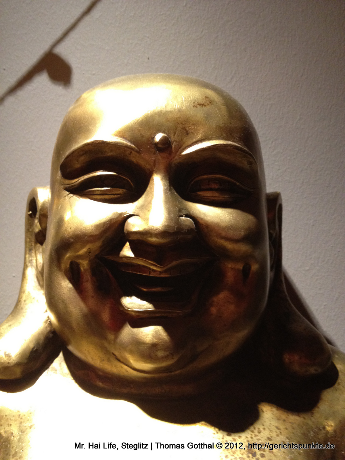 Mr. Hai Life, Berlin-Steglitz: Lächelnder Buddha