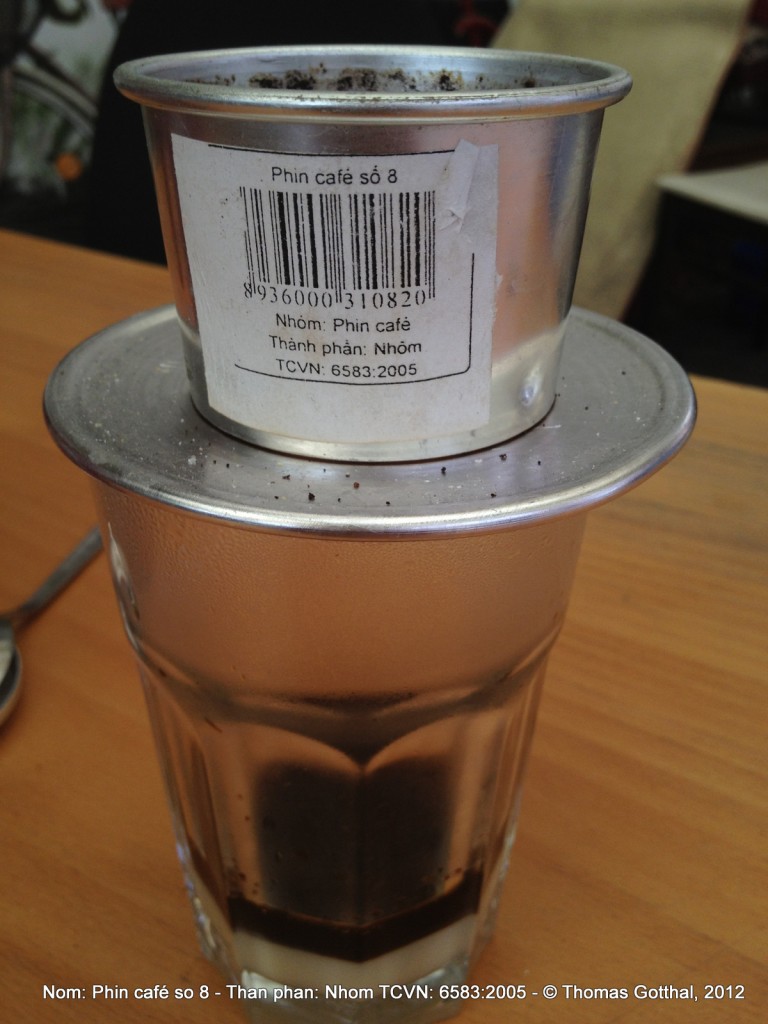 Kaffeemaschine von Stephan Luckow, Geschäftsführer der GzEvD GmbH, Berlin Kaffeemaschine von Stephan Luckow, Geschäftsführer der GzEvD GmbH, Berlin