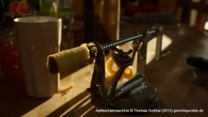 Serie: Apfelschälmaschine